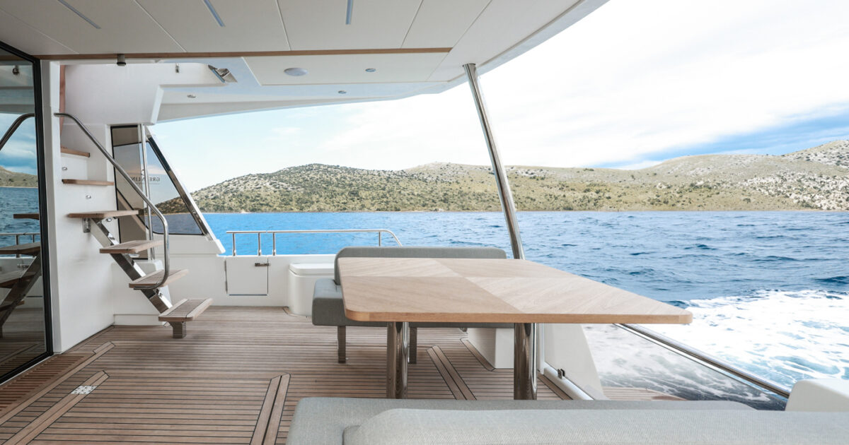 GL58 Fly Exterior Cockpit