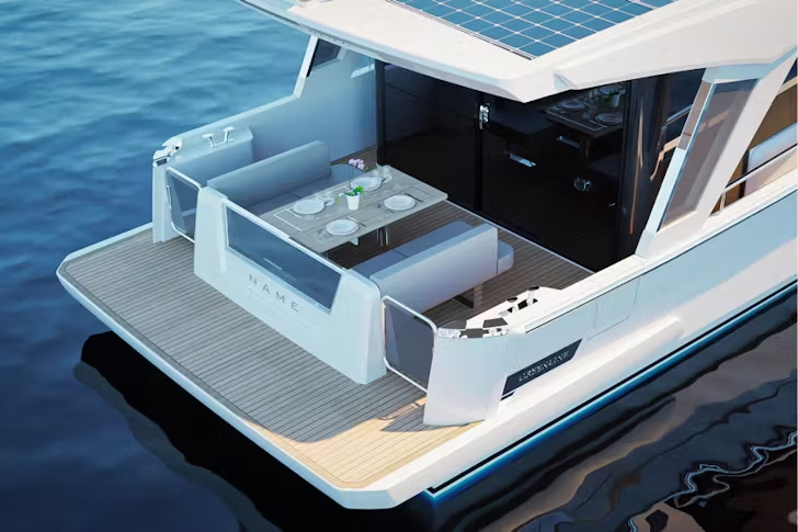 Greenline 42 Cockpit option 1