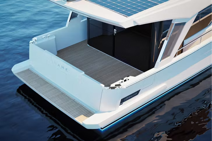 Greenline 42 Cockpit Option 2